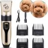 BYER Professionele Dieren Tondeuse Set - Voor Huisdieren Katten & Honden - Draadloos - Oplaadbare Pet Trimmer - Dog Tondeuze Clipper - 5 Standen & Vier Opzetkammen - Low Noise -Dierenwinkel 1129x1200 1