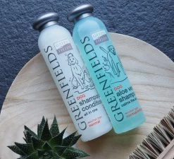 Greenfields Vacht Verzorging Set Voor Honden Shampoo, Conditioner & Droogshampoo -Dierenwinkel 1200x1093 1