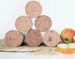 Kivo Petfood Houdbare Worsten INTRODUCTIEDOOS 6 X 600 Gram Smaken: Rund, Kip, Rund & Kip, Kip & Zalm, Eend En Lam - Zacht Gestoomd Vlees - Glutenvrij Geen Fratsen -Dierenwinkel 1200x954